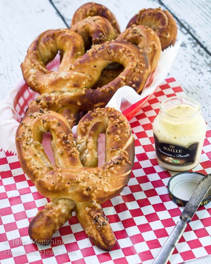 soft german pretzels recipe and instructions